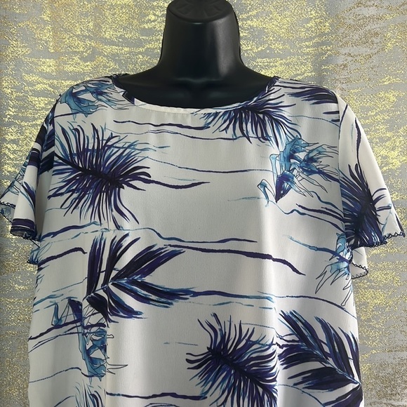 Morena Rosa Blue/White Palm Leaf Print Short Sleeve Blouse Size M - Picture 4 of 17